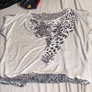 Front high rise tiger with rhinestone t-shirt